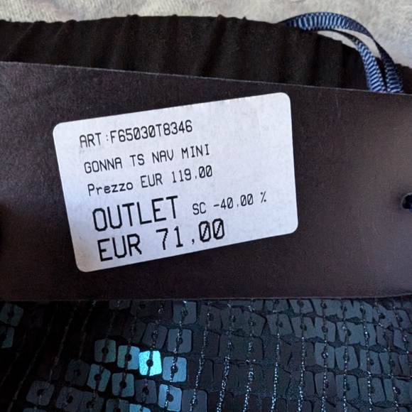 Liu Jo Black and Blue Sequin Skirt - Picture 6 of 7